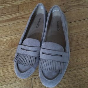Baretraps suede loafers